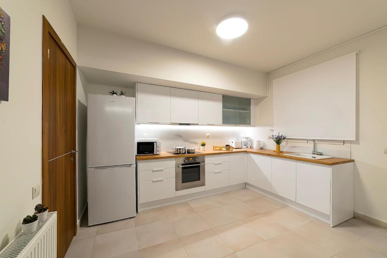 Luxury Town Center Suite, Β1 كاندية المظهر الخارجي الصورة