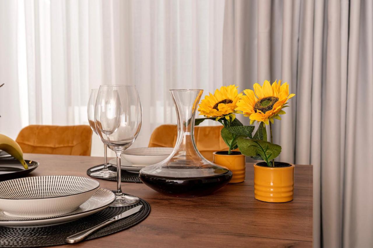 Luxury Town Center Suite, Β1 كاندية المظهر الخارجي الصورة